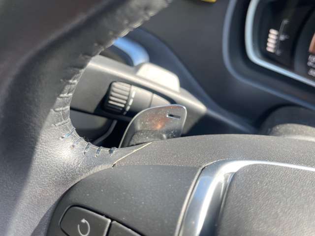 ボルボ Ｖ４０クロスカントリー Ｄ４ モメンタム ディーゼルターボ H28年 (東北) 99