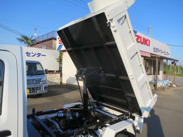 スズキ キャリイトラック ６６０ 頑丈ダンプ ３方開 ４ＷＤ R6年 (関東) 99