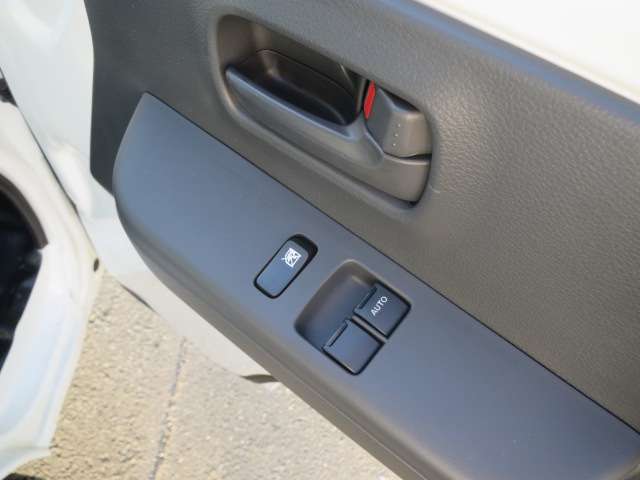 スズキ キャリイトラック ６６０ 頑丈ダンプ ３方開 ４ＷＤ R6年 (関東) 99