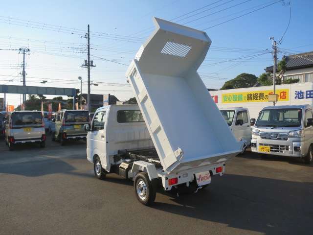 スズキ キャリイトラック ６６０ 頑丈ダンプ ３方開 ４ＷＤ R6年 (関東) 99