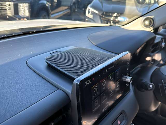 ホンダ ヴェゼル １．５ Ｅ：ＨＥＶ Ｚ R7年 (関東) 99