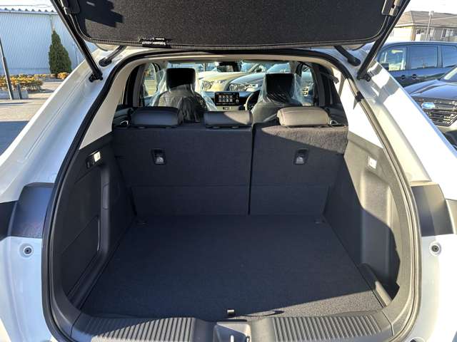 ホンダ ヴェゼル １．５ Ｅ：ＨＥＶ Ｚ R7年 (関東) 99