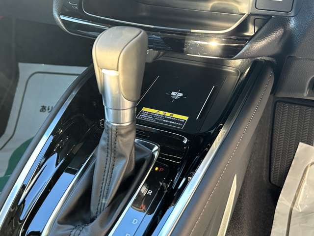 ホンダ ヴェゼル １．５ Ｅ：ＨＥＶ Ｚ R7年 (関東) 99