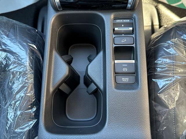 ホンダ ヴェゼル １．５ Ｅ：ＨＥＶ Ｚ R7年 (関東) 99