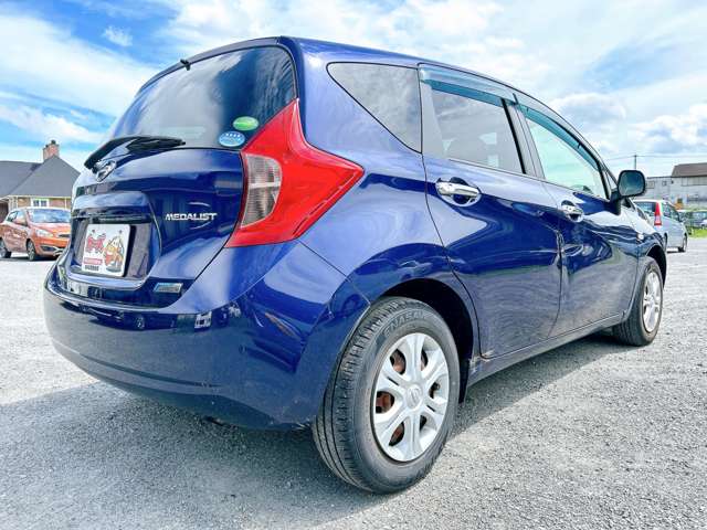 日産 ノート １．２ メダリスト H26年 (九州・沖縄) 99