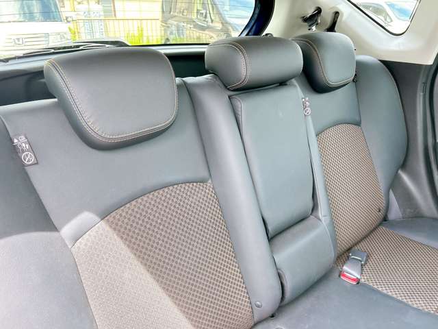 日産 ノート １．２ メダリスト H26年 (九州・沖縄) 99