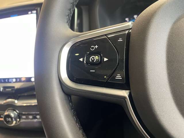 ボルボ ＸＣ６０ ウルトラ Ｂ５ ＡＷＤ ４ＷＤ R7年 (東北) 99