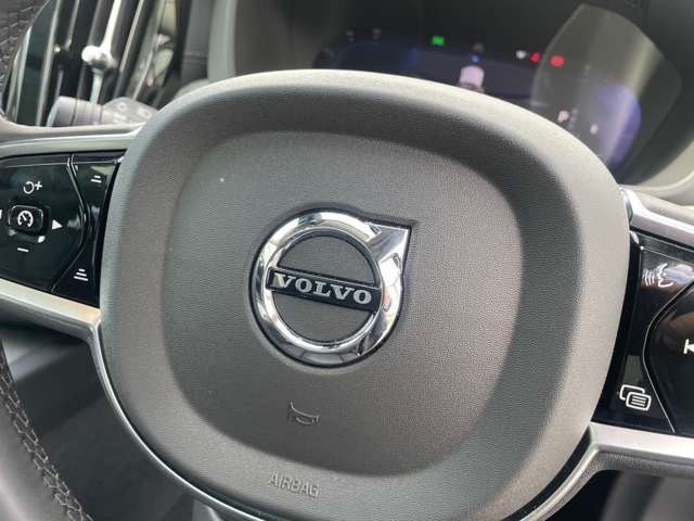 ボルボ ＸＣ６０ ウルトラ Ｂ５ ＡＷＤ ４ＷＤ R6年 (東北) 99