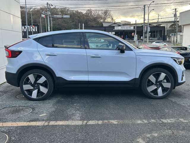 ボルボ Ｃ４０ リチャージ　アルティメット　シングルモーター R5年 (東北) 99