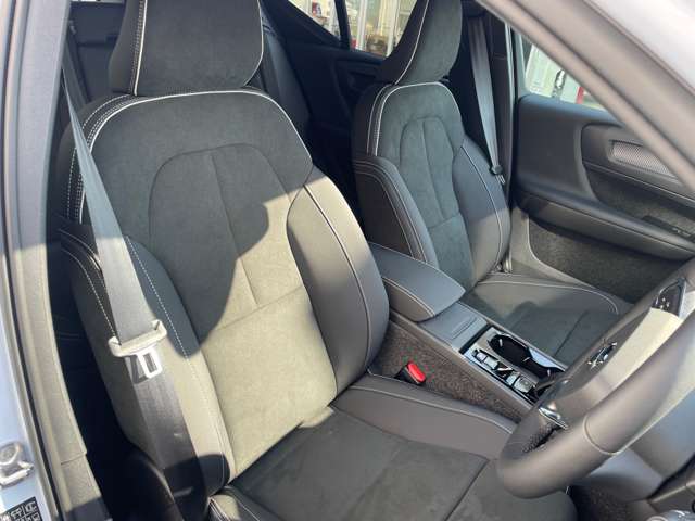 ボルボ ＸＣ４０ ウルトラ Ｂ４ ＡＷＤ ４ＷＤ R6年 (東北) 99