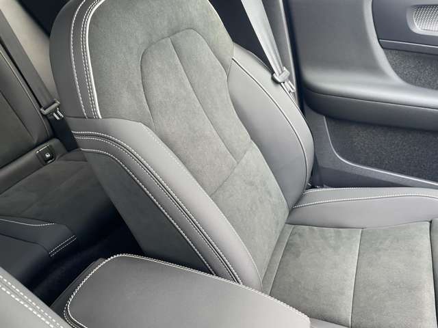 ボルボ ＸＣ４０ ウルトラ Ｂ４ ＡＷＤ ４ＷＤ R6年 (東北) 99