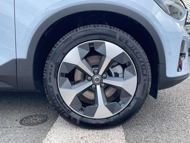 ボルボ ＸＣ４０ ウルトラ Ｂ４ ＡＷＤ ４ＷＤ R6年 (東北) 99