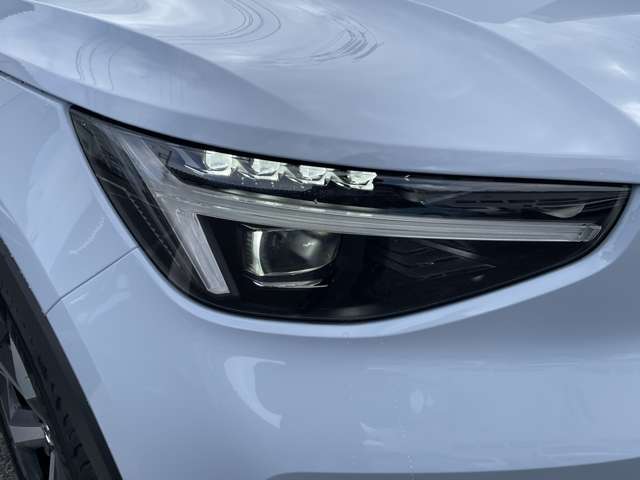 ボルボ ＸＣ４０ ウルトラ Ｂ４ ＡＷＤ ４ＷＤ R6年 (東北) 99