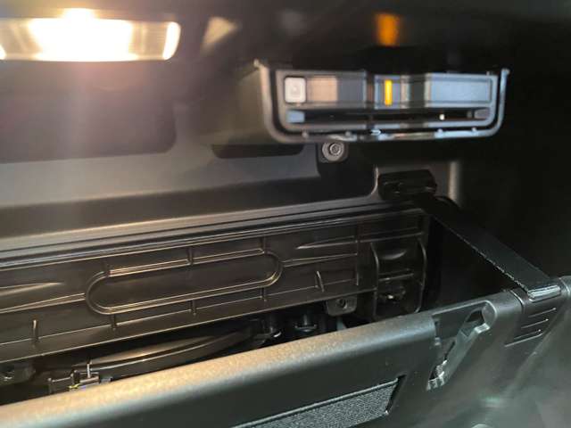 ボルボ ＸＣ４０ ウルトラ Ｂ４ ＡＷＤ ４ＷＤ R6年 (東北) 99