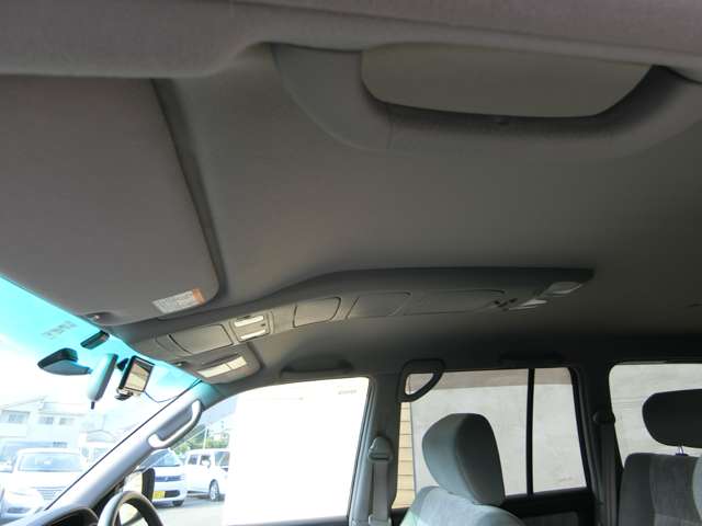 トヨタ ランドクルーザー ４．７ ＶＸ ４ＷＤ H16年 (中国) 99