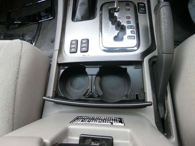 トヨタ ランドクルーザー ４．７ ＶＸ ４ＷＤ H16年 (中国) 99