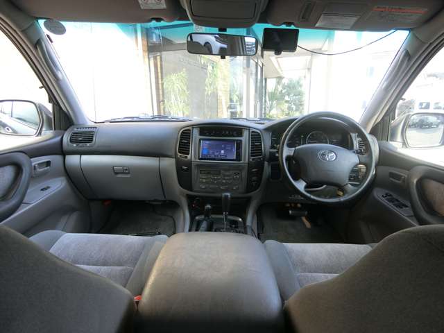 トヨタ ランドクルーザー ４．７ ＶＸ ４ＷＤ H16年 (中国) 99