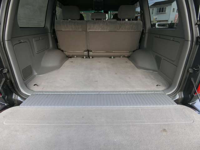 トヨタ ランドクルーザー ４．７ ＶＸ ４ＷＤ H16年 (中国) 99