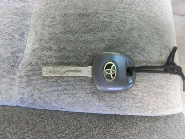 トヨタ ランドクルーザー ４．７ ＶＸ ４ＷＤ H16年 (中国) 99