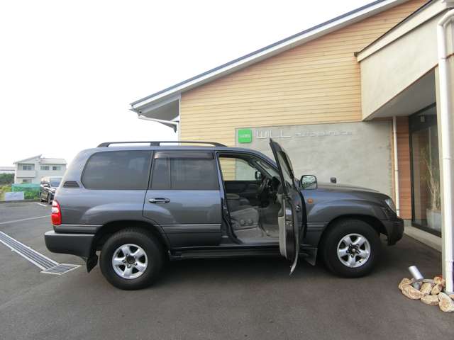 トヨタ ランドクルーザー ４．７ ＶＸ ４ＷＤ H16年 (中国) 99