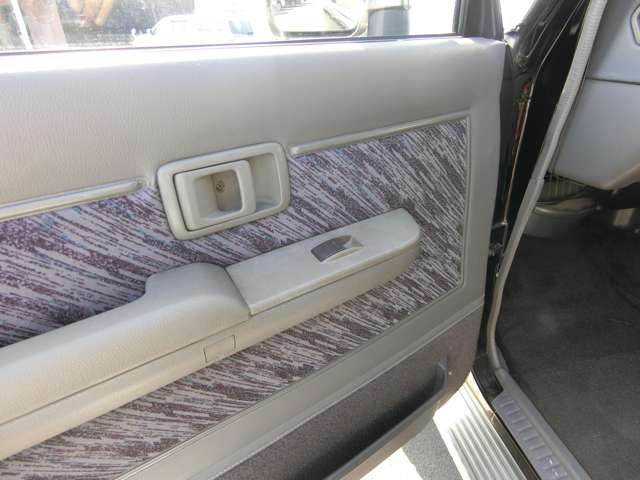 トヨタ ランドクルーザープラド ３．０ ＳＸワイド リミテッド メモリアルパッケージ ディーゼルターボ ４ＷＤ H6年 (中国) 99