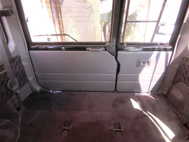 トヨタ ランドクルーザープラド ３．０ ＳＸワイド リミテッド メモリアルパッケージ ディーゼルターボ ４ＷＤ H6年 (中国) 99