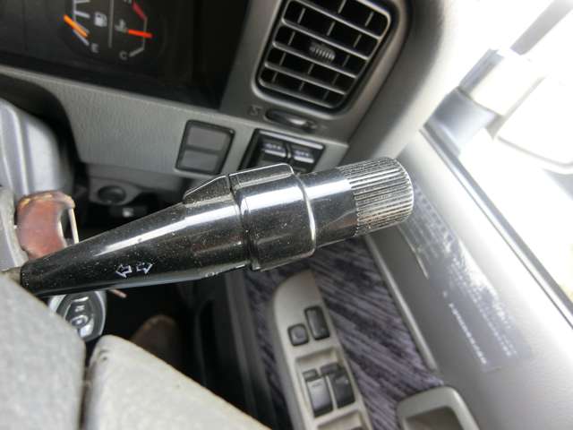 トヨタ ランドクルーザープラド ３．０ ＳＸワイド リミテッド メモリアルパッケージ ディーゼルターボ ４ＷＤ H6年 (中国) 99