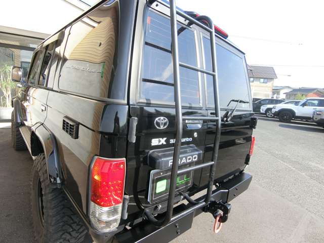 トヨタ ランドクルーザープラド ３．０ ＳＸワイド リミテッド メモリアルパッケージ ディーゼルターボ ４ＷＤ H6年 (中国) 99