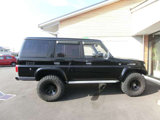 トヨタ ランドクルーザープラド ３．０ ＳＸワイド リミテッド メモリアルパッケージ ディーゼルターボ ４ＷＤ H6年 (中国) 99