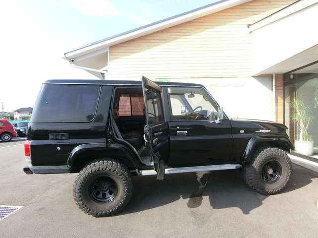 トヨタ ランドクルーザープラド ３．０ ＳＸワイド リミテッド メモリアルパッケージ ディーゼルターボ ４ＷＤ H6年 (中国) 99