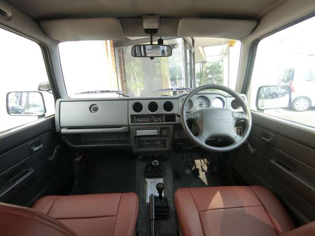 スズキ ジムニー ６６０ ランドベンチャー ４ＷＤ H10年 (中国) 99