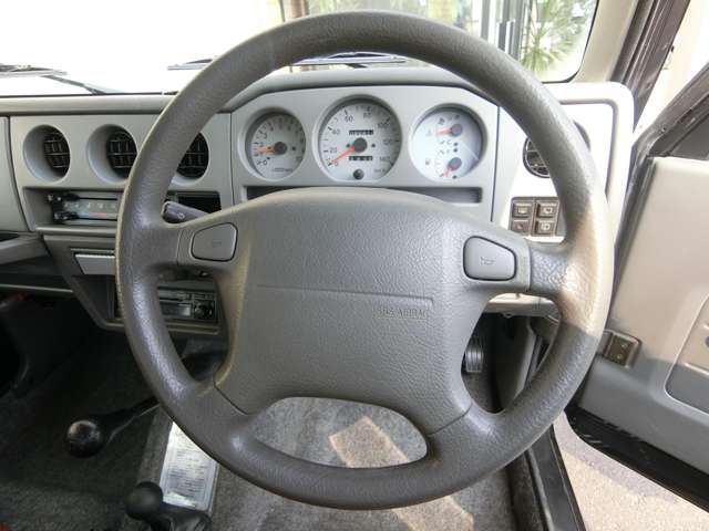 スズキ ジムニー ６６０ ランドベンチャー ４ＷＤ H10年 (中国) 99