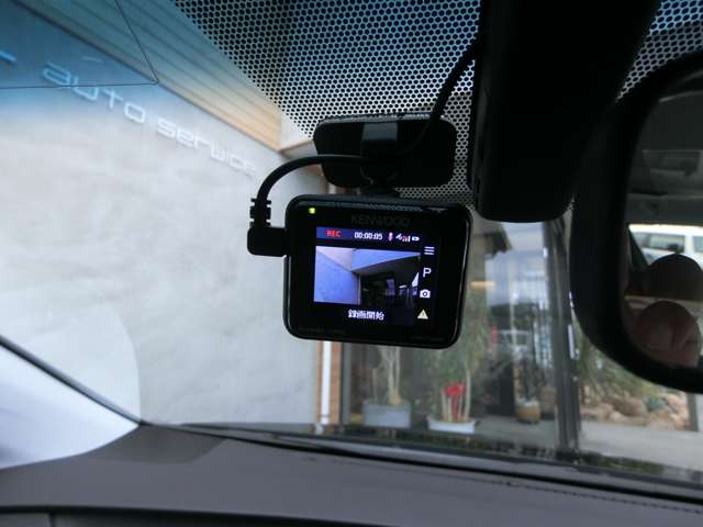 トヨタ プリウス １．８ Ｓ H28年 (中国) 99