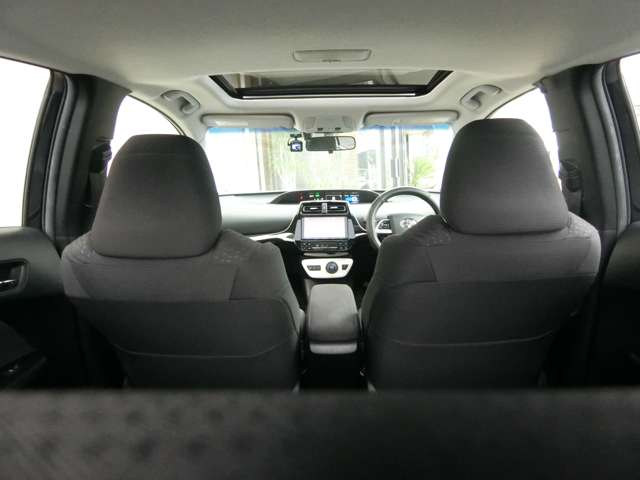 トヨタ プリウス １．８ Ｓ H28年 (中国) 99