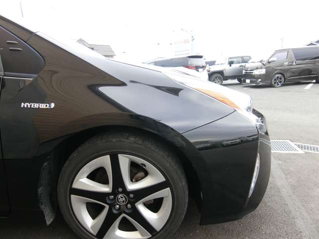 トヨタ プリウス １．８ Ｓ H28年 (中国) 99