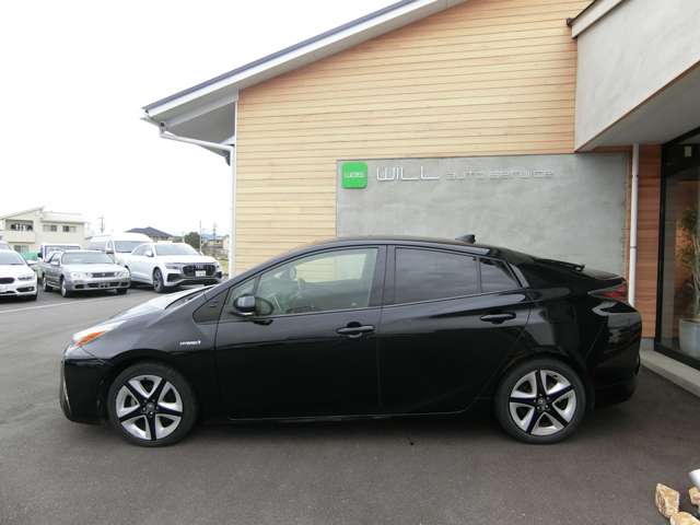 トヨタ プリウス １．８ Ｓ H28年 (中国) 99