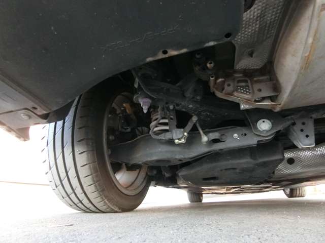 トヨタ プリウス １．８ Ｓ H28年 (中国) 99