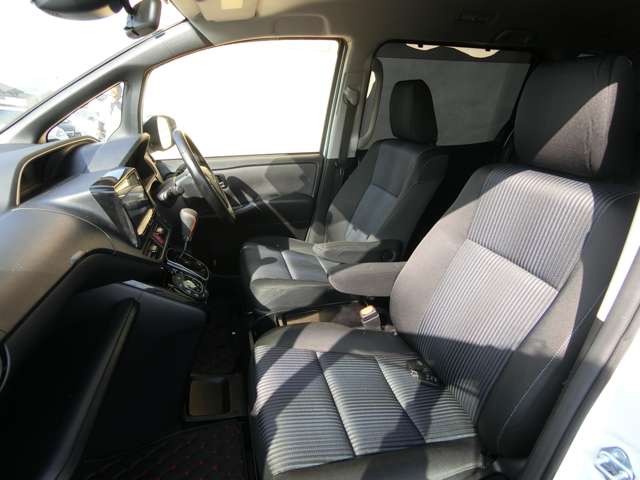 トヨタ ヴォクシー ２．０ ＺＳ 煌ＩＩ H28年 (中国) 99