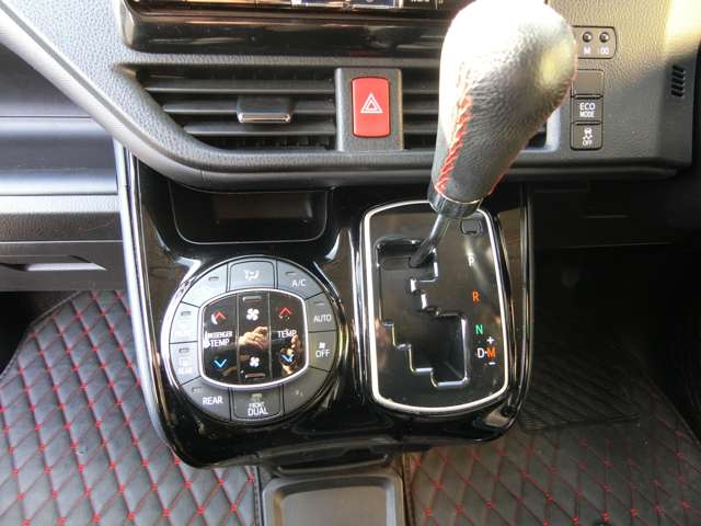 トヨタ ヴォクシー ２．０ ＺＳ 煌ＩＩ H28年 (中国) 99