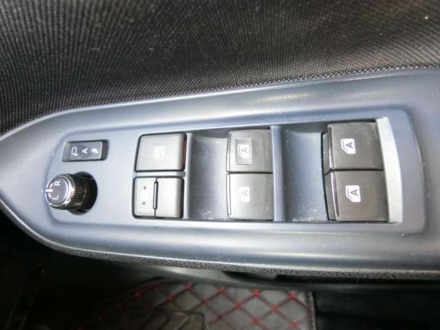 トヨタ ヴォクシー ２．０ ＺＳ 煌ＩＩ H28年 (中国) 99