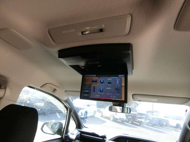 トヨタ ヴォクシー ２．０ ＺＳ 煌ＩＩ H28年 (中国) 99