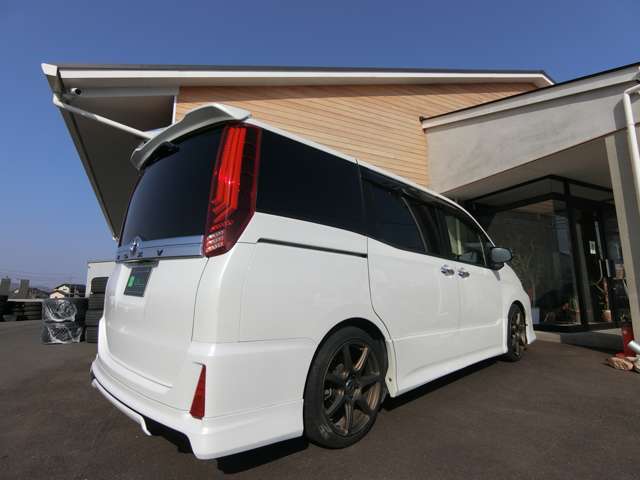 トヨタ ヴォクシー ２．０ ＺＳ 煌ＩＩ H28年 (中国) 99