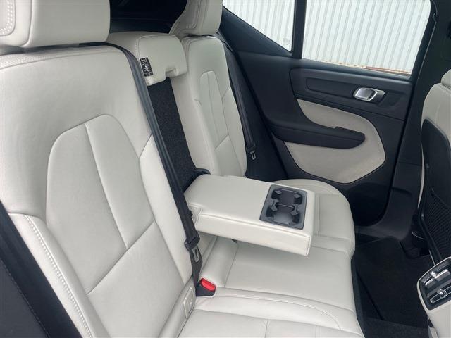 ボルボ ＸＣ４０ Ｂ４ ＡＷＤ インスクリプション ４ＷＤ R3年 (東北) 99