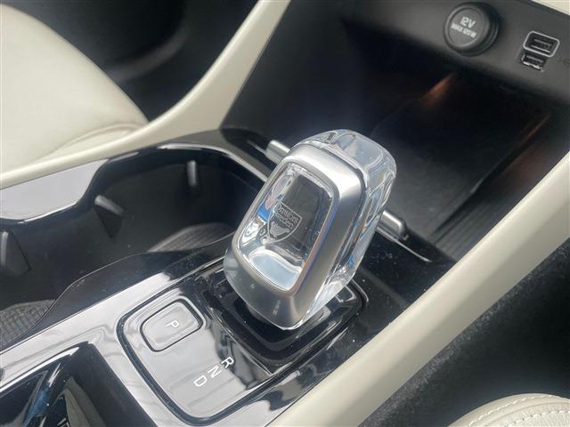 ボルボ ＸＣ４０ Ｂ４ ＡＷＤ インスクリプション ４ＷＤ R3年 (東北) 99