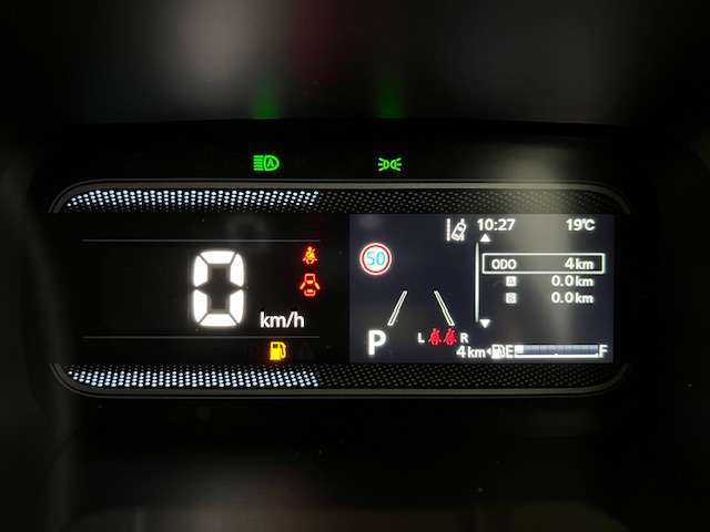 スズキ スペーシア ６６０ ハイブリッド Ｘ ４ＷＤ R7年 (北海道) 99