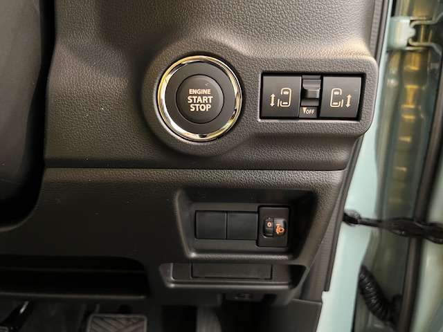 スズキ スペーシア ６６０ ハイブリッド Ｘ ４ＷＤ R7年 (北海道) 99