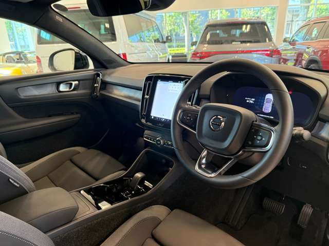 ボルボ Ｃ４０ リチャージ　プラス　シングルモーター R4年 (関東) 99