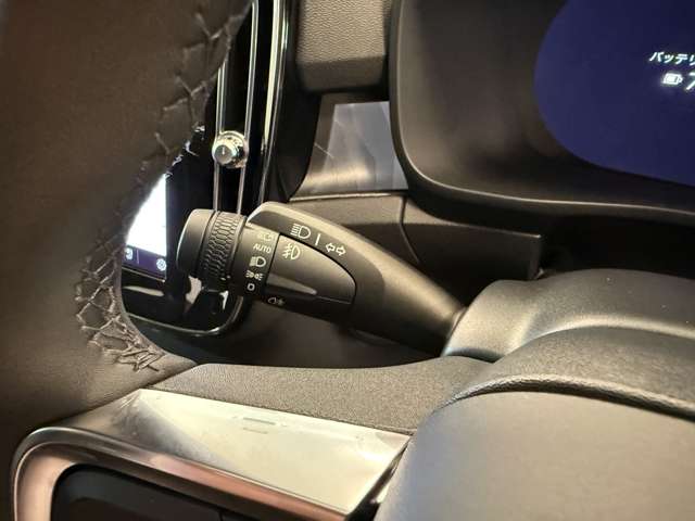 ボルボ Ｃ４０ リチャージ　プラス　シングルモーター R4年 (関東) 99