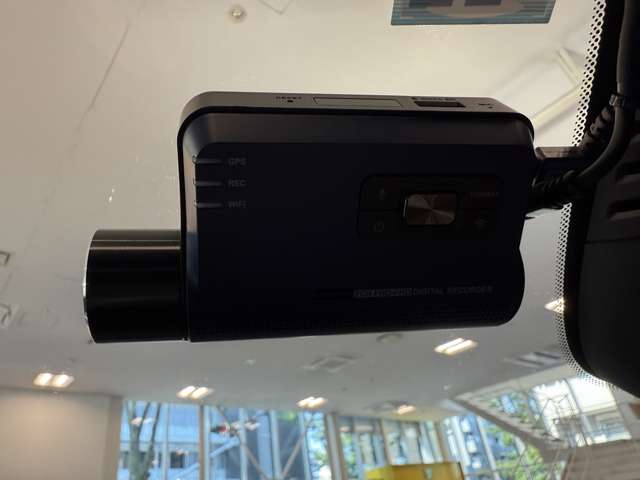 ボルボ Ｃ４０ リチャージ　プラス　シングルモーター R4年 (関東) 99