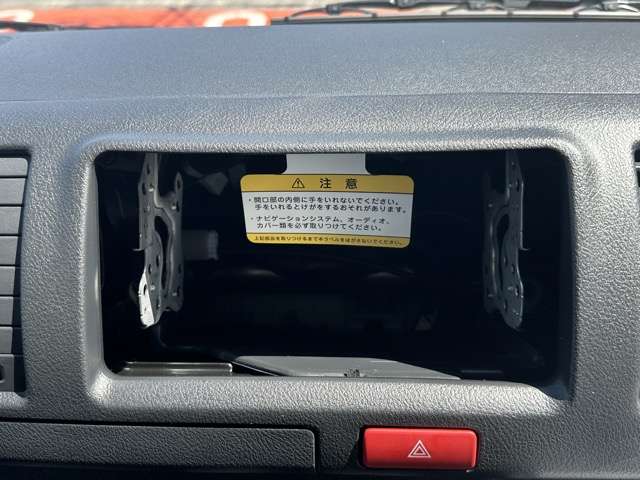 マツダ ボンゴブローニィバン ２．８ ＧＬ ディーゼルターボ ４ＷＤ R7年 (東海) 99